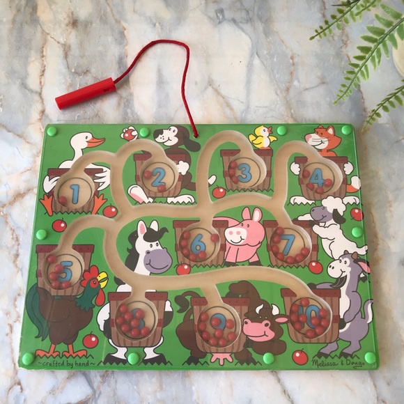 Melissa & Doug Magnetic Wand Number Maze - Picture 5 of 6